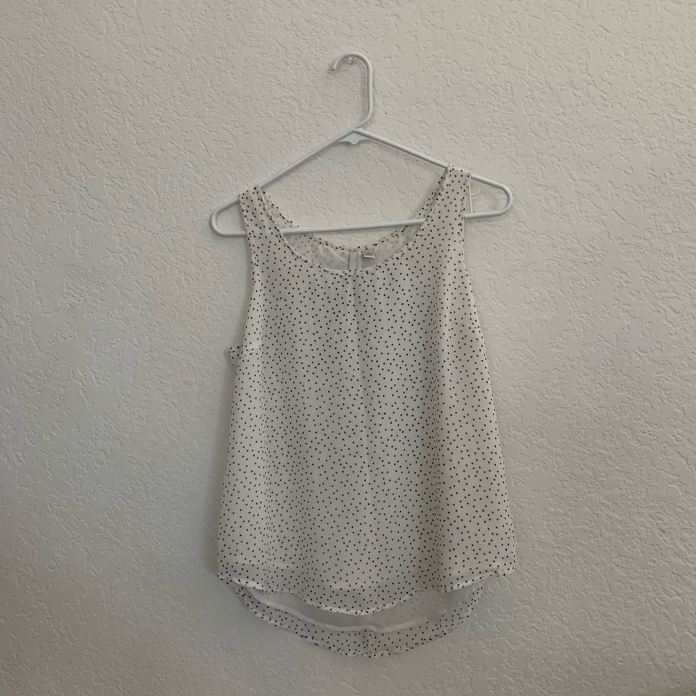 Polka dot sleeveless blouse